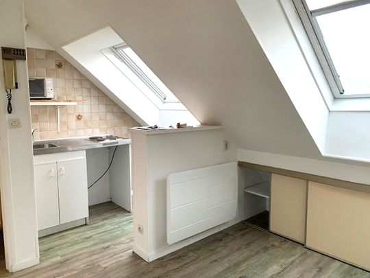 Location Appartement 2 pièces 18m² - Photo 1