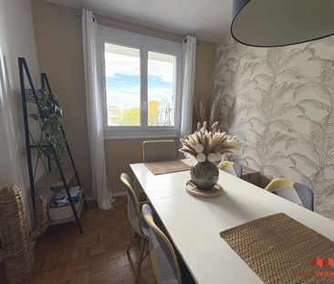 Location Appartement 4 pièces 67m² - Photo 5