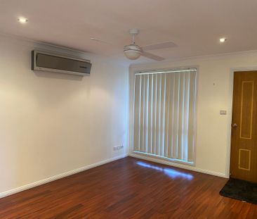 3 Bedroom Home - Convenient Location - Photo 1