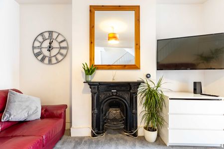 Room 3 - Photo 4