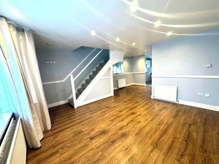 Willow Avenue, Swanley BR8 - Photo 2