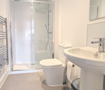 Off-Suite Room – Brand New House - Photo 4