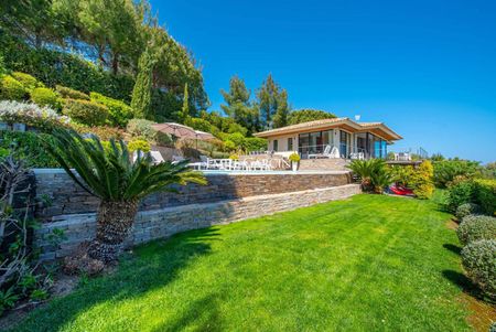 Villa à la location saisonnière - Ramatuelle - Vue mer panoramique - Photo 3