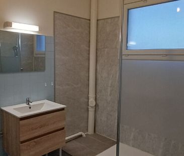 Location Appartement 3 pièces 64m² - Photo 6