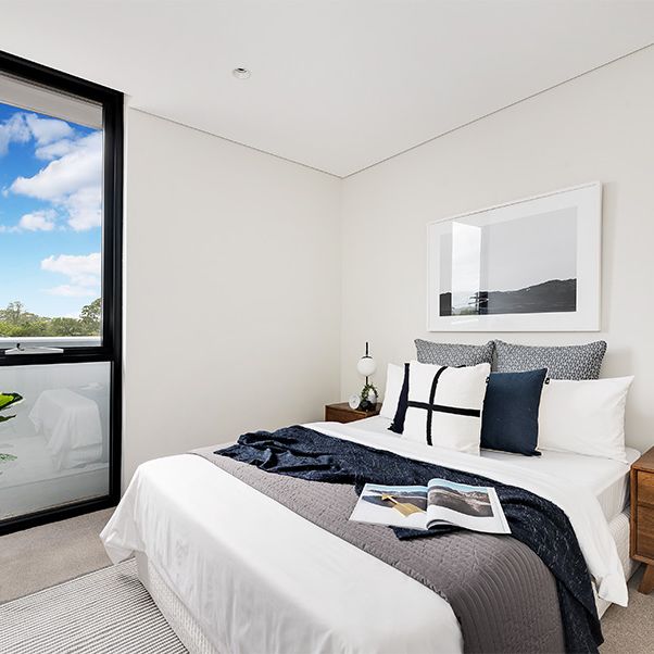 MODERN TWO-BEDROOM APARTMENT IN THE HORIZON COMPLEX! - Photo 1