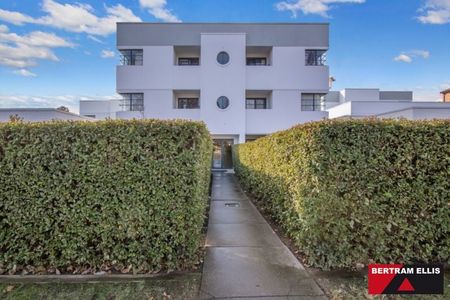 Broadway Apartments - Photo 4