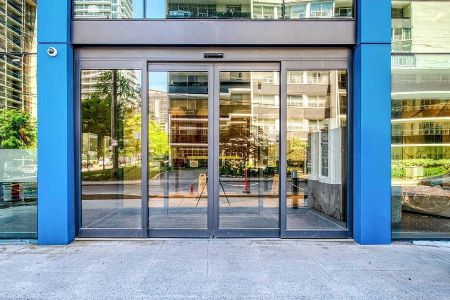 For Lease - 161 Roehampton Avenue Unit# 4002, Toronto, Ontario - Photo 3