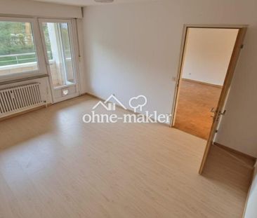 Ein neues Zuhause: Frisch renovierte 2-Zimmer-Wohnung mit Balkon in... - Foto 1