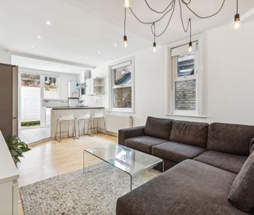 2 bedroom flat to rent - Photo 2