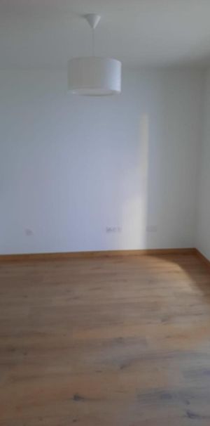 Location Appartement 2 pièces 45m² CHAMPS SUR MARNE 77420 - Photo 1
