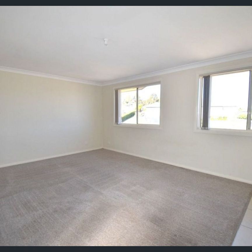 Studio Apartment - Photo 1