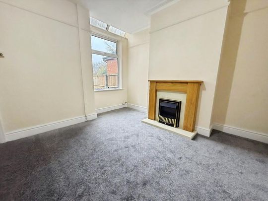 2 bedroom terraced house to rent - Photo 1