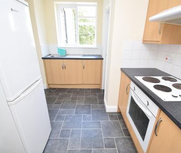 Chevet Lane, Newmillerdam - Photo 1