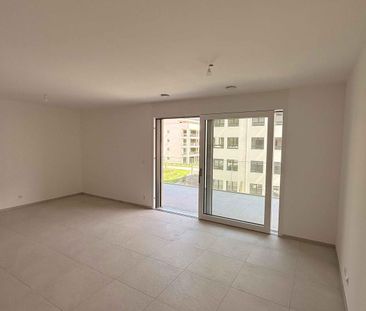 Très joli appartement de 2.5 pièces au 2ème étage avec grand balcon - Photo 1