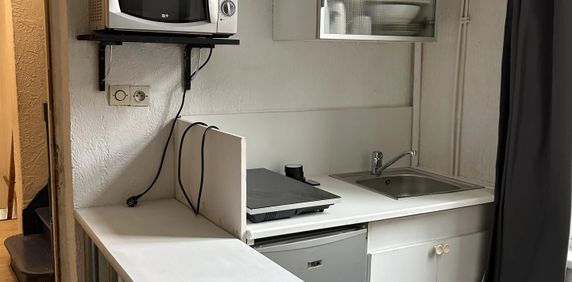 Location Appartement 1 pièce 13m² BOULOGNE SUR MER 62200 - Photo 2