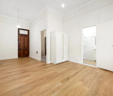 Unit 4/11 Taylor Street, - Photo 3