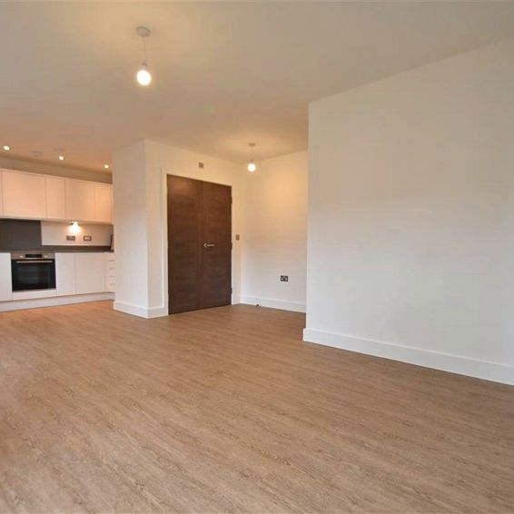 2 Bedroom Apartment To Let - Photo 1