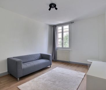 Location Appartement 2 pièces 43m² CHAMALIERES 63400 - Photo 1