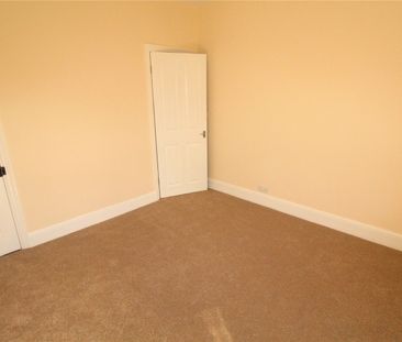 2 bedroom house to rent Milton Road, Luton, Bedfordshire, LU1 - Photo 6