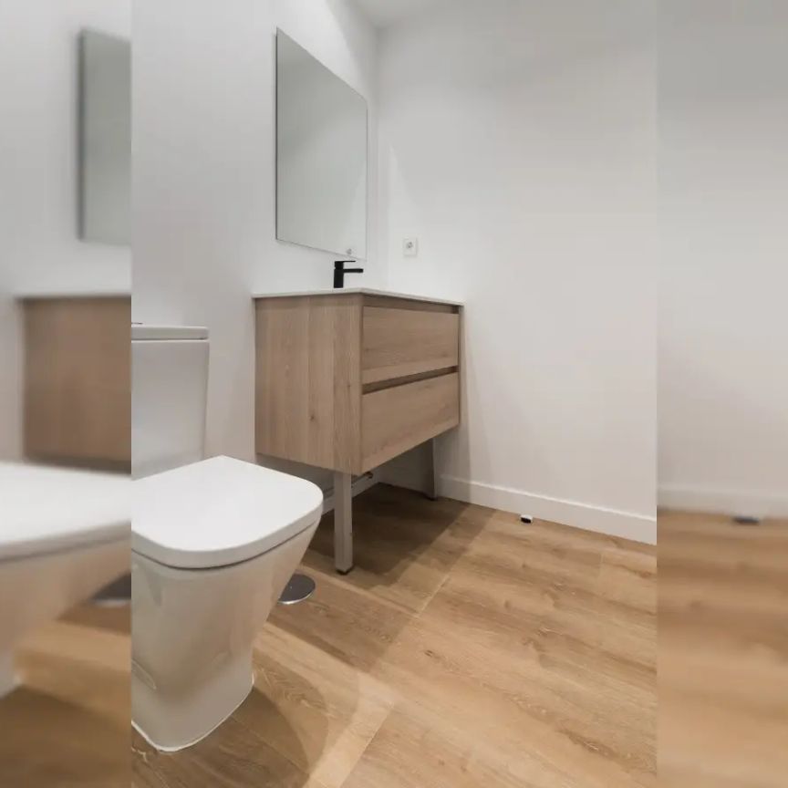 Room in a shared 4-bedroom apartment for rent in Móstoles. - Foto 1