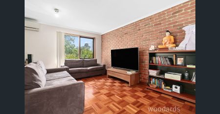 Spacious Unit in Prime Location - Photo 2