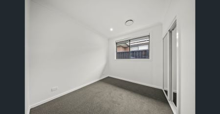 Brand New Four Bedroom Home - Ducted Air Con, Alfresco, Garage, 2 x Living - Photo 4