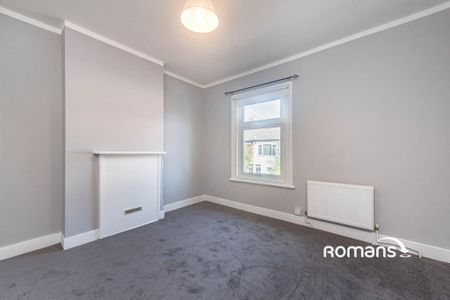 3 bedroom terraced house to rent - Photo 5