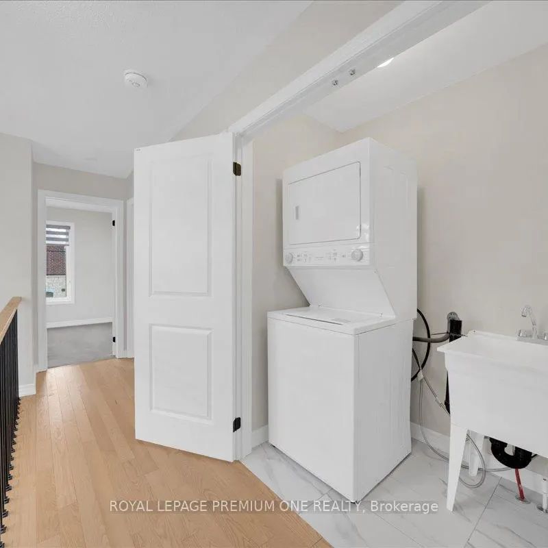 11 ARCOLA STREET - Photo 1