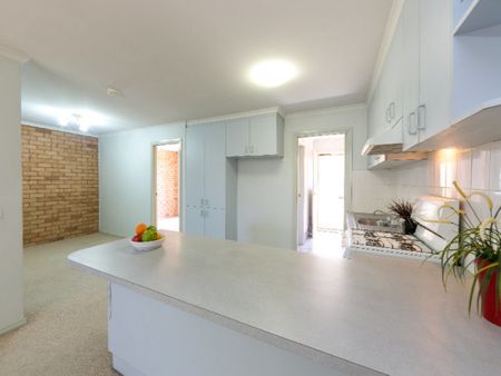 2/729 Lavis Street, ALBURY NSW 2640 - Photo 4