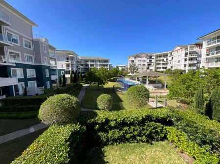 The Perfect Lifestyle one bedroom Property in Breakfast Point. - Photo 3