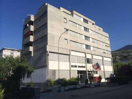 À saisir ! Charmant studio au coeur de Sion ! - Foto 2