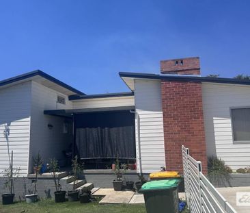 Charming 3-Bedroom Home in Prime Taree West Location - Photo 5