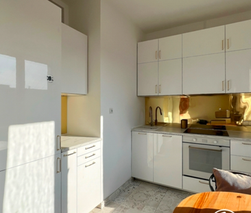 Wunderschönes möbiliertes Apartment in super zentraler Lage - Photo 1