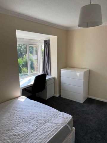 Lane End, Hatfield, AL10 - Photo 4