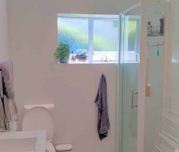 Stunning Two Bedroom Home with Spectacular City Views - Photo 4