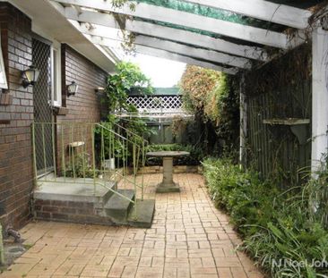 41 Barkly Street, BOX HILL - Photo 2