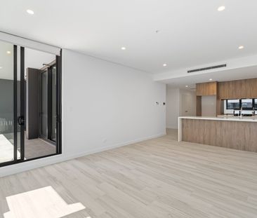 Modern Two-Bedroom Apartment Close to Transport & Waterfront - Photo 1