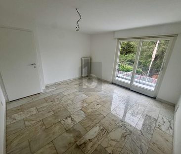 MIT WINTERGARTEN, GARAGE UND GARTEN! - Photo 2