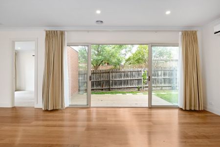 Unit 1/21 Victoria Street, Doncaster East. - Photo 4