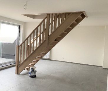Duplex appartement met 2 slaapkamers met kelder en parkeerplaats - Photo 3