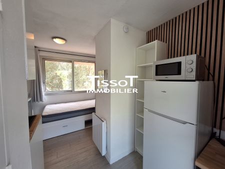 Location Appartement 1 pièce 12m² NIMES 30900 - Photo 2