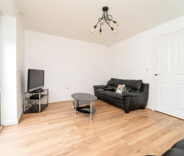 2 Bed Semi-Detached House, Lawnswood Road, M12 - Photo 4