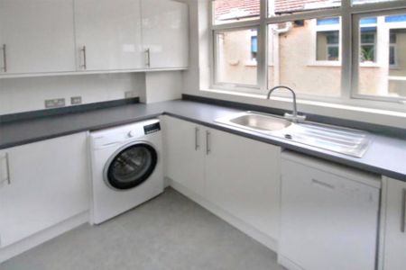 3 bedroom bungalow to rent - Photo 3