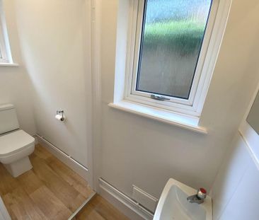 5 bedroom semi-detached house to rent - Photo 6