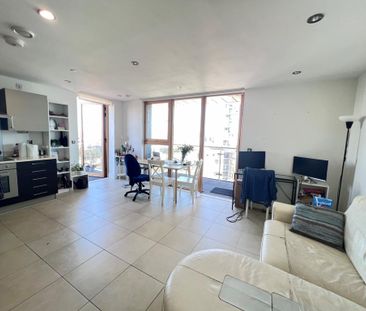 1 bedroom flat to rent - Photo 3