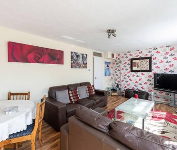 3 bedroom maisonette to rent - Photo 1