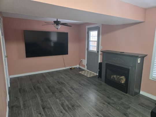 For Lease - 54 Green Valley Drive Unit# 32, Kitchener, Ontario - Photo 1