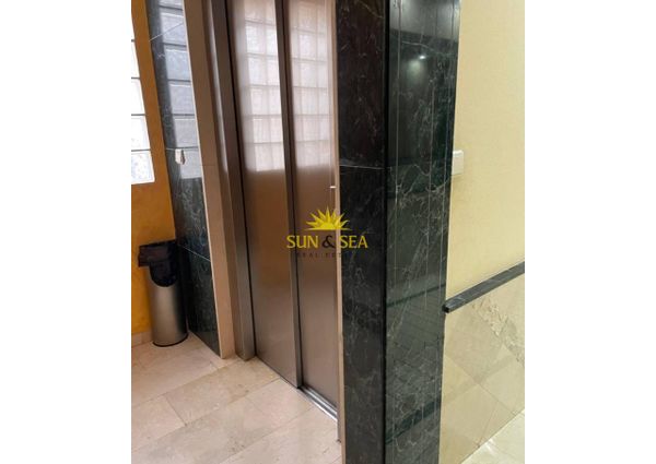 TWO-BEDROOM APARTMENT – ALICANTE
