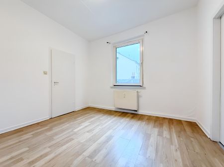 HOCHWERTIGE 2-ZIMMERWOHNUNG IM ALTBAU ZU MIETEN! - Foto 5