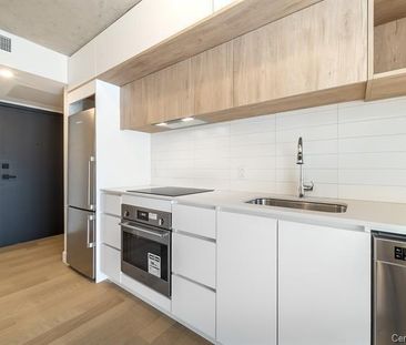 1 Av. Viger O. - Photo 1